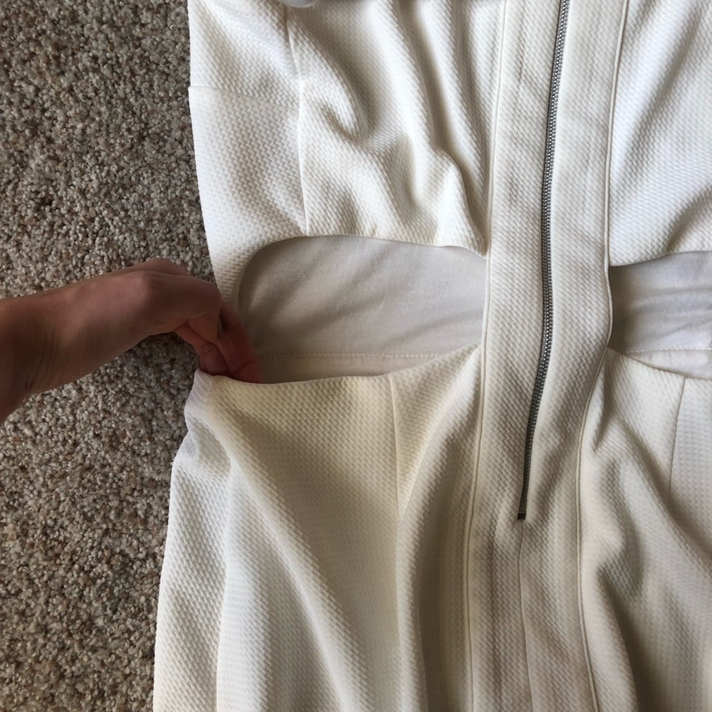 SHOP CLOSING / FINAL PRICE: !NWT! White Cocktail Dress - Picture 5 of 8